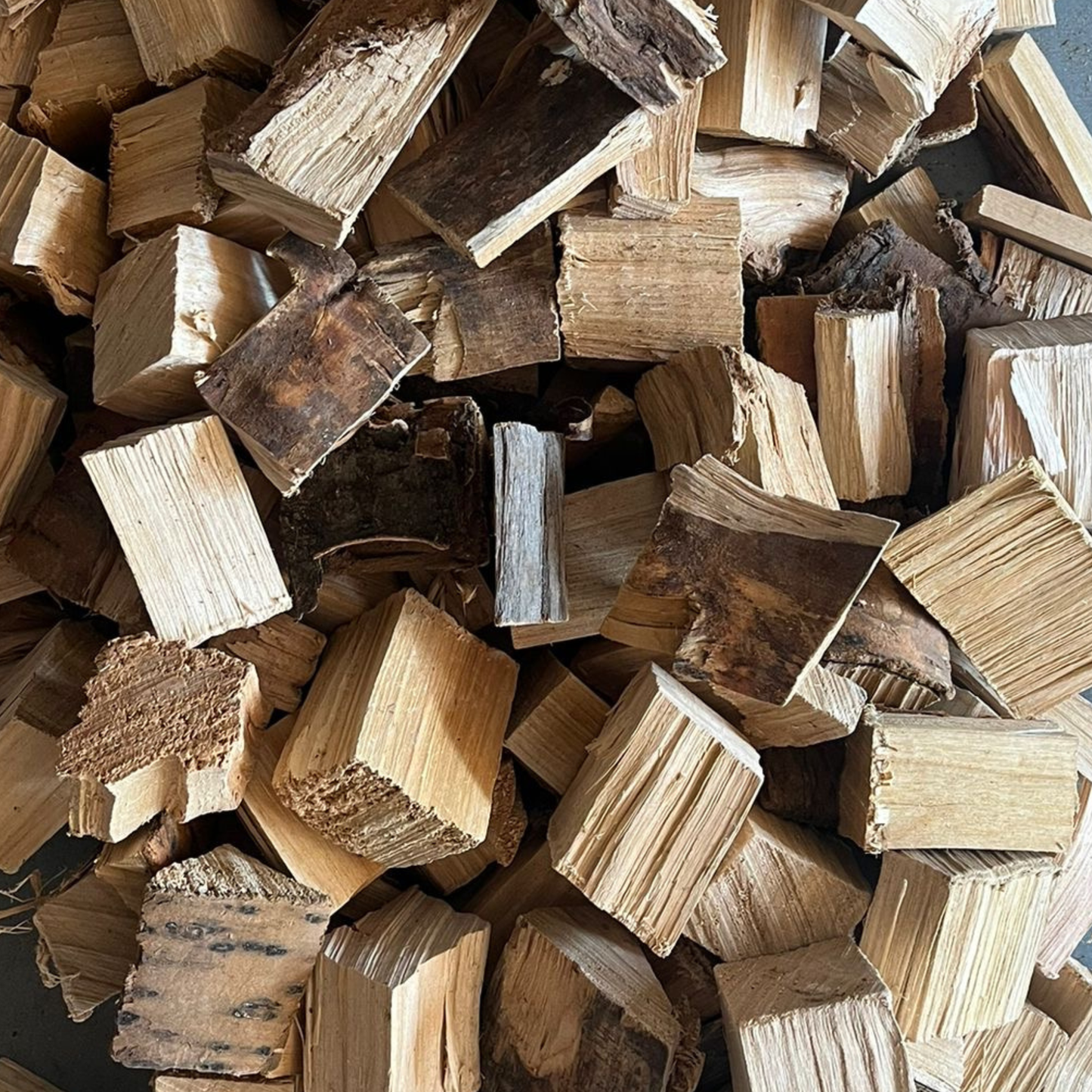 BBQ Rookhout Chunks Kersen - Zoet & Mild Rookhout voor BBQ, Smoker & Kamado